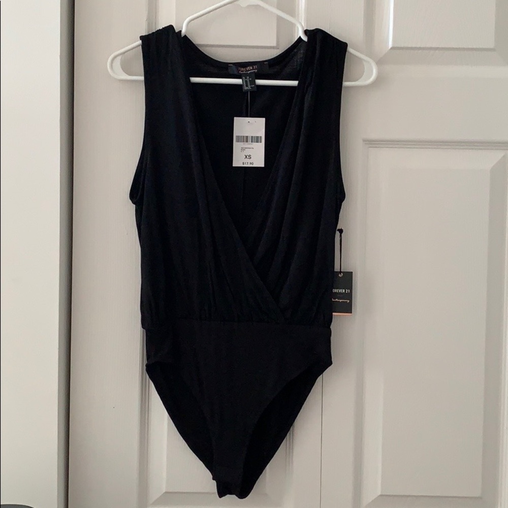 Forever 21 bodysuit⚫️😍